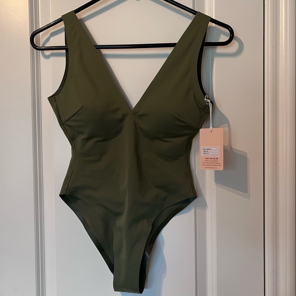 OneWith One Piece Bathing Suit